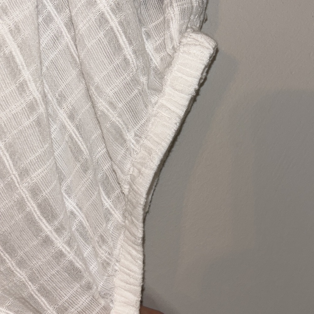 American Eagle Gauze Romper Size XL​​ - Picture 5 of 9
